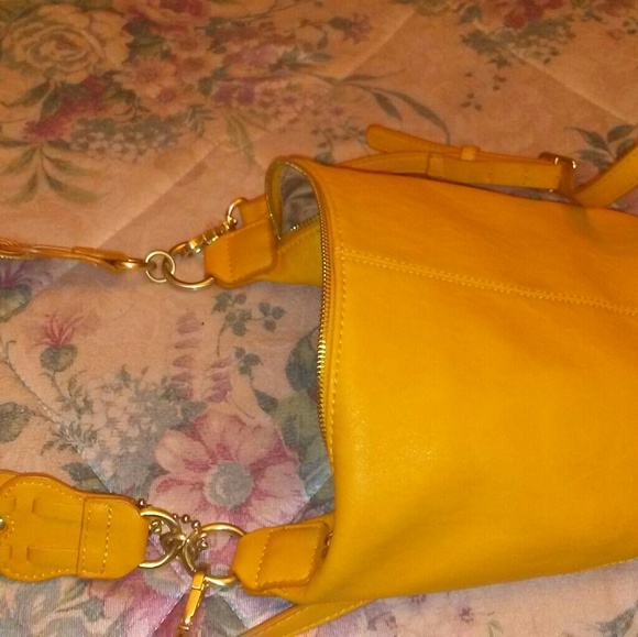 Purse - Picture 4 of 4